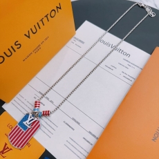 Louis Vuitton Necklaces